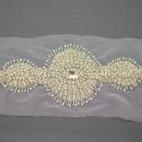Applicatie met crystal en kralen 42cm