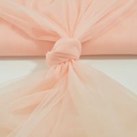 Soft stretch tule kleur 029 zalm rose 2.70mtr breed
