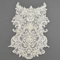 Applicatie met kraaltjes en pailletten 50cm