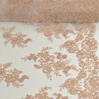 Exclusieve couture  kant nude
