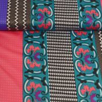 Satijn duchesse streep motief petrol paars fuchsia