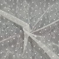 Tule met bloem en nopjes ivory