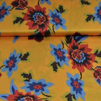 Exclusieve zijde satijn stretch italiaanse designerstof  oker geel met bloemen