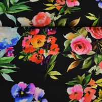 Exclusieve zijde  stretch italiaanse designerstof  met  bloemen zwart multi colors