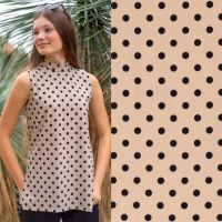 stretch crepe polyester dots beige zwart