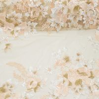 Tule kant geborduurd bloemen beige  zalm rose ivory